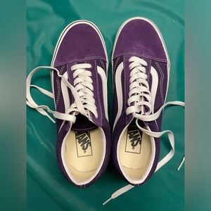 Vans sneakers - never worn - size 8.